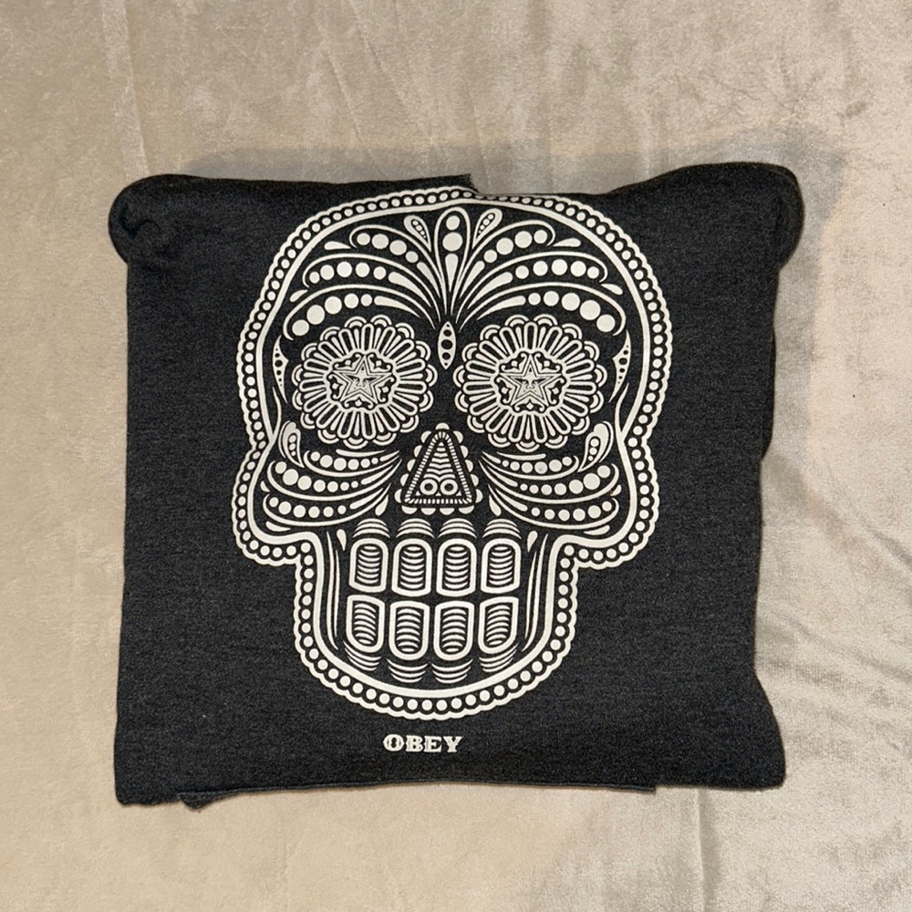 OBEY skull hoodie